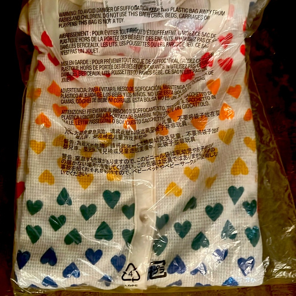Un-opened Old Navy Long pajamas XS